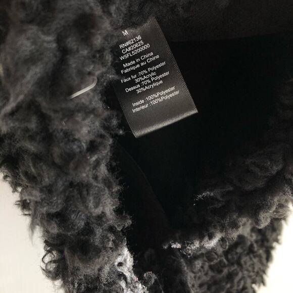 🆕 Guess Sherpa faux fur full zip black vest NWT size. Medium - Picture 9 of 11